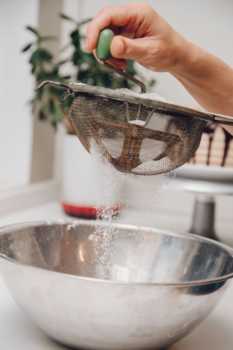 A Beginner's Guide to The Science of Baking - Erren's Kitchen