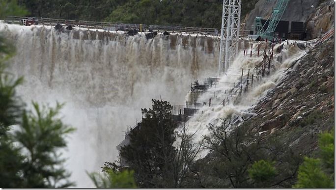 floods in the Australian states of New South Wales and Queensland