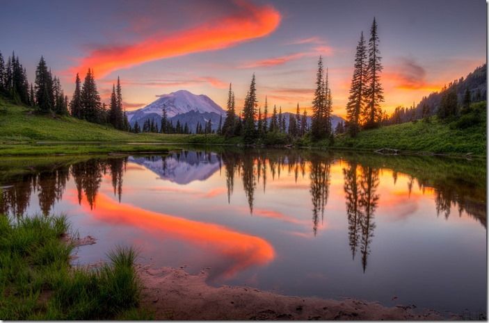 Tipsoo lake sunset