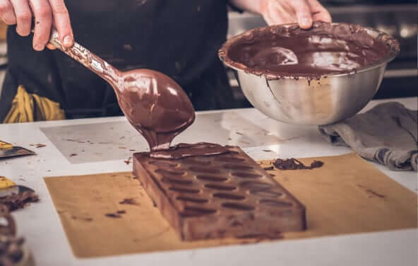 Chocolate Making Tips - Learn how to make chocolates.