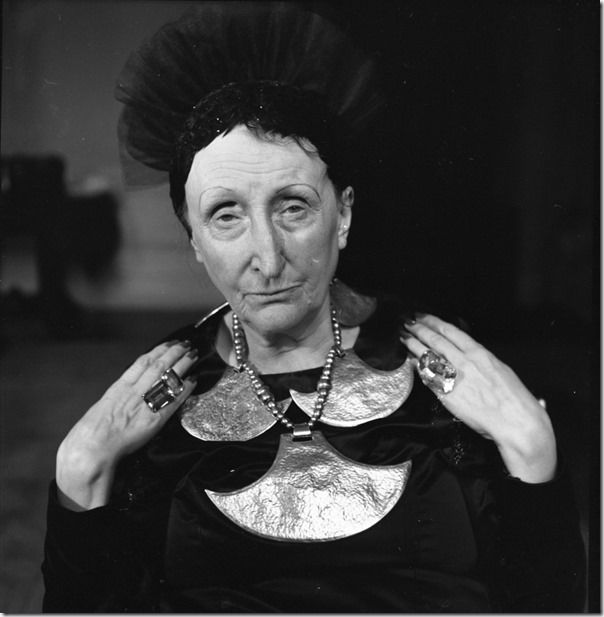 Dame Edith Sitwell, 1959