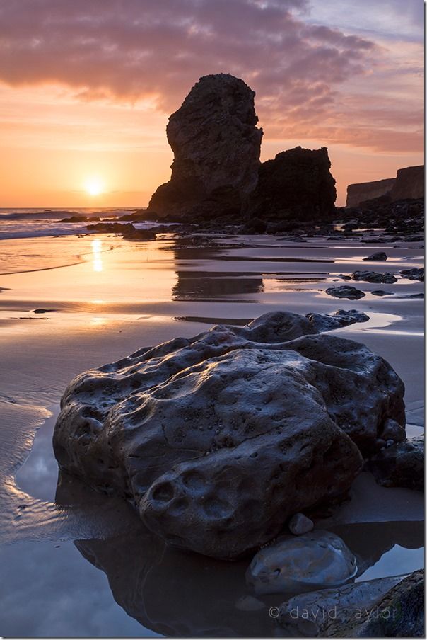 Periclase and Magnesian Limestone sea stack in Marsden Bay near South Shields and Whitburn, South Tyneside, England,  The Golden Hour, landscape photographer, landscape photography, Light, sunrise, sunset, visible light, online photography course 