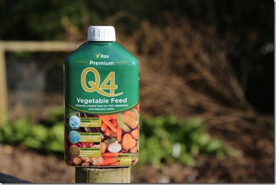Vitax Q4 Premium Vegetable Feed