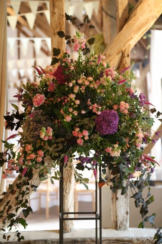 floral pedestal