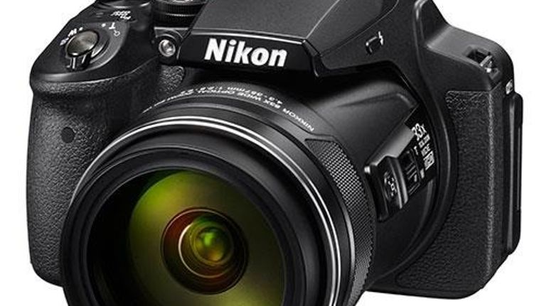 nikon superzoom p900