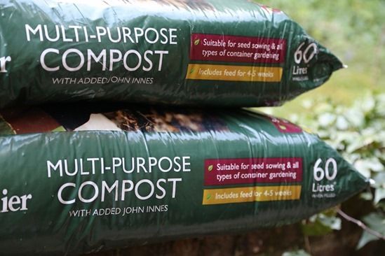 3 Multi-purpose compost