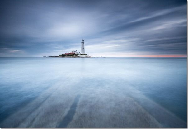 Sliver - St Mary's Lighthouse, North Tyneside, England