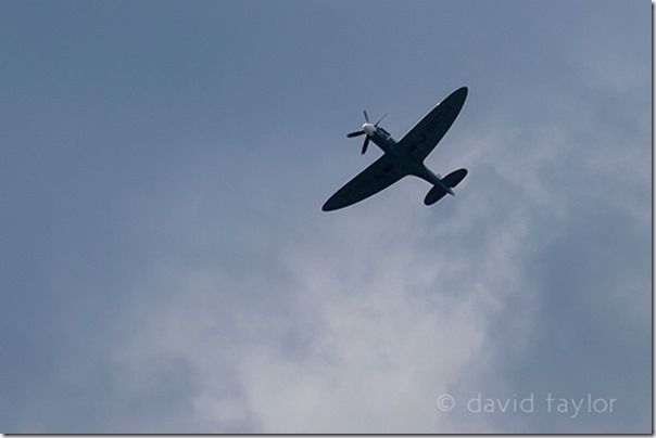 Supermarine Spitfire performing an air display on Armed Forces' Day, Northumberland, continuous drive modes, frame buffer, Burst rate,  Event photography, sports photography, 