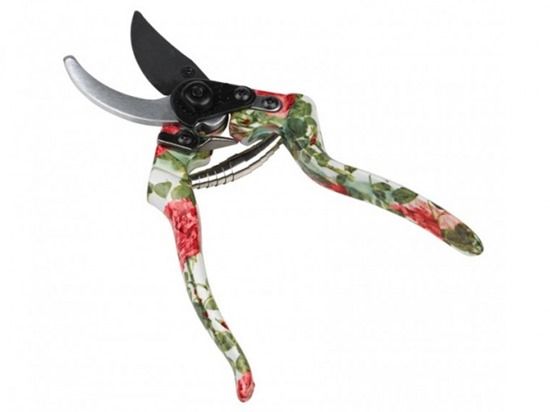 9 Pretty pruners